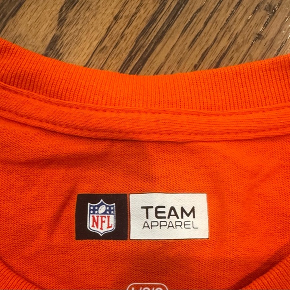 Chicago Bears Football Orange T-Shirt - Picture 3 of 6